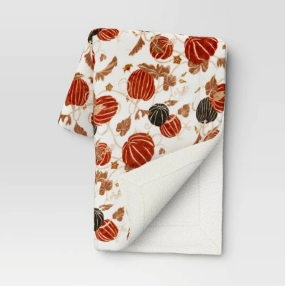 Threshold Pumpkin Printed Plush With Shearling Reverse Throw Blanket
